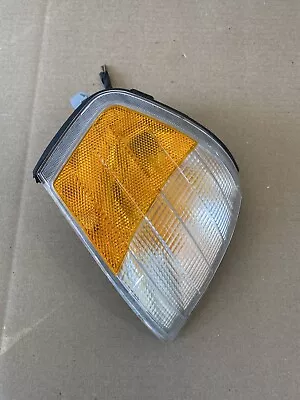 94-00 Mercedes W202 C230 Front Right Side Corner Lights Turn Signal “AFTERMARKET • $41.89