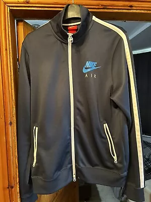 £11.40 • Buy Nike Air Track Top Medium 