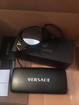 440$ Brand New Men's Versace Aviator Sunglasses BLK/GLD Medusa/Logo Temples! • $199