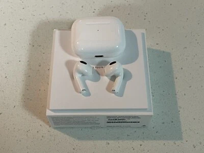$199 • Buy Apple Airpods 3rd Gen With Lightning Charging Case - Great Condition