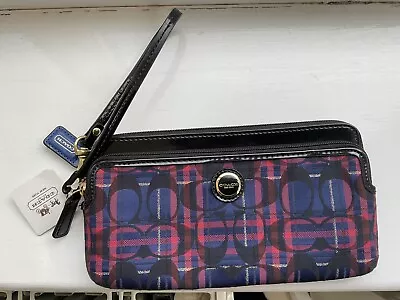 £12.99 • Buy COACH Purse ZipUp Large Phone Wallet Wristlet Navy Multi Tartan Tags Evening NEW
