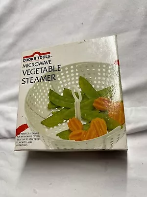 Cook Tools- Microwavable Vegetable Steamer • $3.99