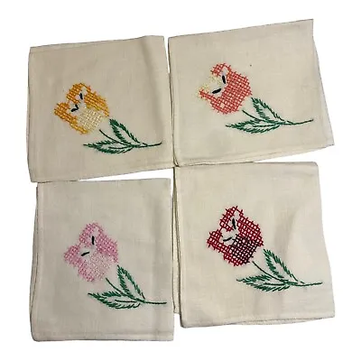 Vintage MCM Floral Hand Embroidery Cream Luncheon Linen Napkins 9  Set Of 4 • $19.98