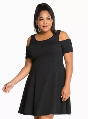 Torrid Fit And Flare Black Lace Textured Mesh Skater Dress - Size 26 • $19.99