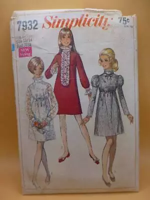 VTG 60s SIMPLICITY 7932 JUNIOR/TEEN A-LINE DRESSES-33½  SZ 13-14 SEWING PATTERN • £4.95