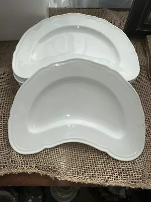 5 Vintage Richard Ginori White Antico Doccia Crescent Salad Plates MINT • $100