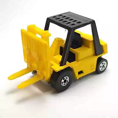 Hot Wheels Diecast Car CAT Forklift #1168 Rare Mint • $30