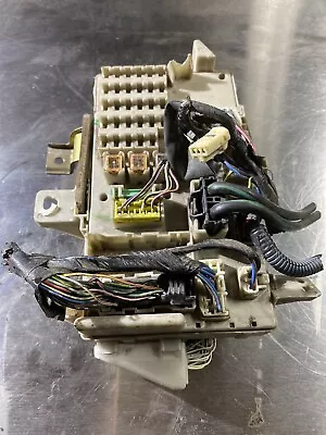 2002 02 2003 03 2004 04 Toyota Camry Fuse Relay Box 82730-06040 Oem • $29.98