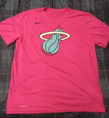 Nike Mens Miami Heat Dri-Fit Tee Shirt XL Pre Owned • $14.99