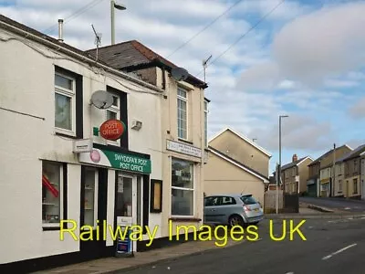 £2 • Buy Photo - Upper High Street Post Office Rhymney C2014