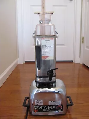 Vitamix 3600 Blender Complete Works - SEE VIDEO • $89