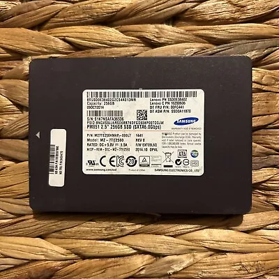 Samsung MZ-7TE2560 2.5  SSD 6.0Gbps SATA PM851 256GB MZ7TE256HMHP-000L7 • $20