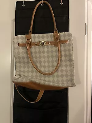 Marc Fisher Light Gray Check Mate Belted Tote Bag • $9.99