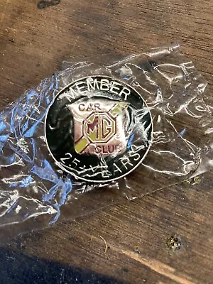 MG Car Club 25 Years Membership Enamel Lapel Pin Badge • £0.99