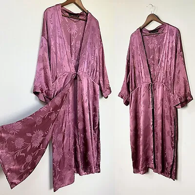 Zara Silky Satin Floral Jacquard Long Duster Kimono Orchid Purple Pink S Rare • $53.99