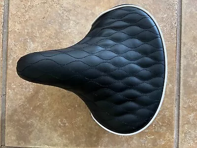 Gravity Cruiser  Wide Comfort Bike Bicycle Seat Saddle RETRO QUILTED DESIGN • $15.95