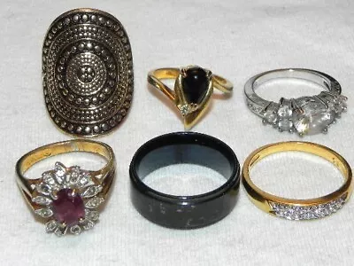 Vintage 6 Costume Ring Lot: Avon Band Enamel Queen Crown Rhinestone HGE • $7.50