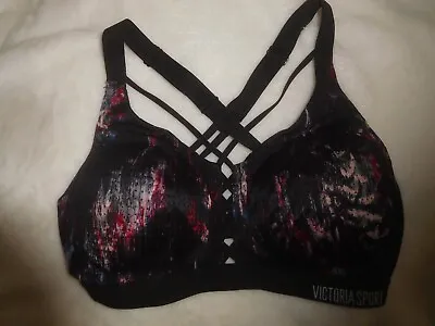 Victoria's Secret  Lightweight Black  Multi No-Wire Padded Sports Bra 34D • $12.99