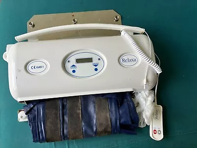 £140 • Buy Used Bath Lift