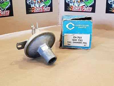 NOS Mopar 1881752 Small Block Dual Point Distributor Vacuum Advance Dodge Desoto • $72