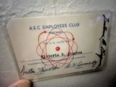 Vtg/Unique Atomic Energy Commission Employees Club Chicago Obsolete Badge - 3.5  • $34.95