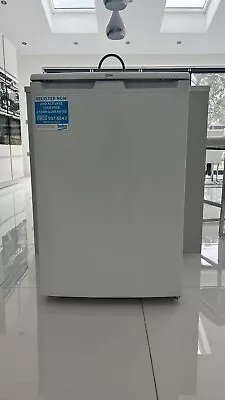 Beko UFF584APW 75L Under Counter Frost Freezer In White • £60