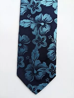 Vanners Classic Jacquard Silk Tie. Lt Blue Large Floral On Navy Satin. • £19.99