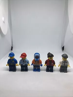 Lego - City Figures Lot 3905 • $7.50