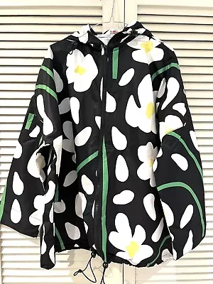 $135 • Buy Lovely GORMAN “Night Flowers” Raincoat Coat Jacket * Size M/L