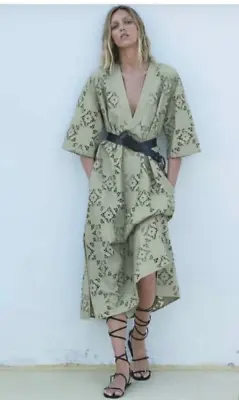 Zara Long Kaftan Dress Embroidered Anglaise V Neck Sage Green   XL 14  16 18 • $99.55