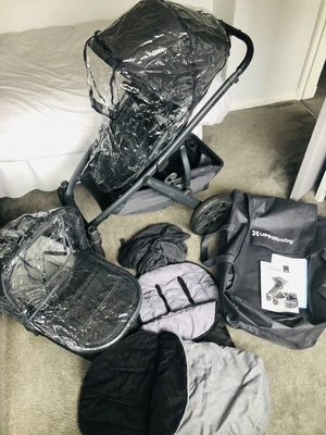 £350 • Buy Uppababy Vista V2 (2020) - Jake