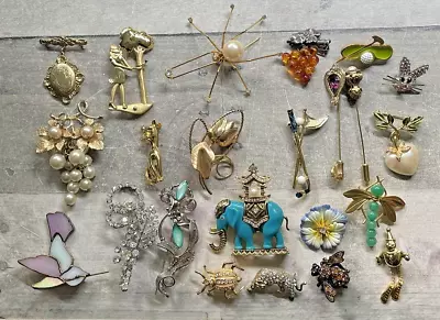 Brooch Lot Of 23 Vintage Costume Jewelry Joan Rivers JJ Bugs Elephant Bunny • $9.50