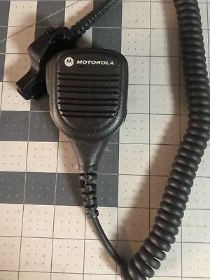 Genuine Motorola PMMN4045B Speaker Mic • $19.95