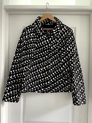 EUC Black + Ivory MAX MARA Geometric Print Jacket Size US 10 • $86