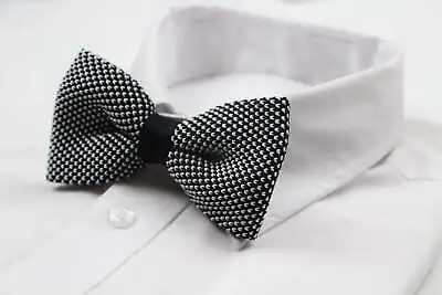 Mens Black & White Cross-Hatched Knitted Bow Tie • $7.08