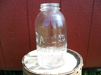 VTG Atlas Strong Shoulder Half Gallon Mason Jar Screw Top Regular Mouth Chip • $7.99