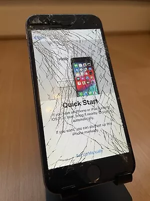 Apple IPhone 6 - Silver - 4.7  Screen - Smashed Screen. Spares Or Repair • £0.99