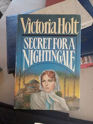 Secret For A Nightingale By Victoria Holt (1986 Hardcover)(BOO51) • $4