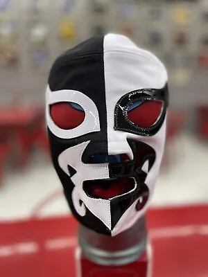 $189.99 • Buy Mexican Wrestling Mask Lucha Libre PRO GRADE #MASUKARASU TIBURON #COBARDE #SANTO