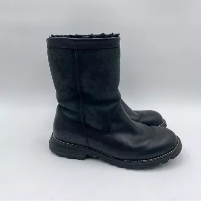 UGG Women’s 9 Black Leather Suede Shearling Lined Brooks Boots • $58.99