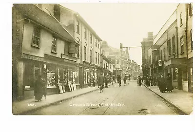  ESSEX   COLCHESTER    CROUCH  STREET    LOOKING  TOWARDS  HEADGATE    1910/20s • £10