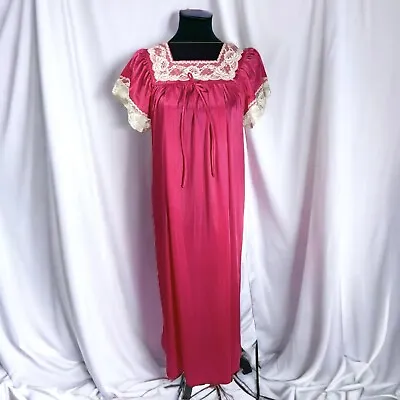 £19.34 • Buy Vintage Maternity Nursing Gown Pinehurst Nightgown Breastfeeding Hospital Gown S