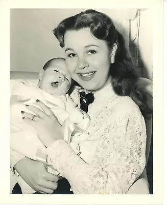 Vintage 8x10 DW Matte Photo Child Actress Jane Withers & One Of Her Children • $15.99