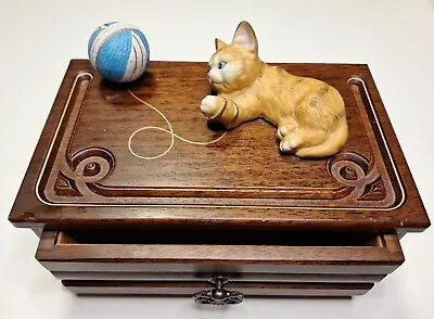 Music Jewelry Wooden Trinket Cat  Box  With A Spinning Ball • $40