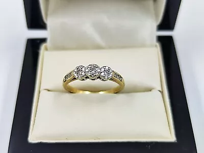 9ct Yellow Gold Ring Cz  Size M  Hallmarked Good Beautiful  • £96