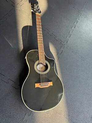 Line 6 Variax Guitar 700 • $800