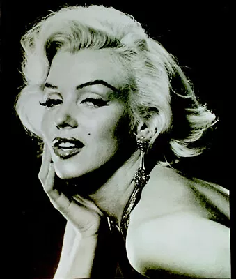 ❤️MARILYN MONROE ❤️Photo Collection ❤️4 3/4” X 4” 💋Sexy & Beautiful💋 • $2.90