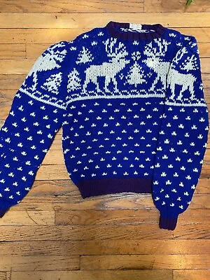 Hand Made Knit Sweater Mens L/XL Knit Deer Reindeer Crew Pullover • $35