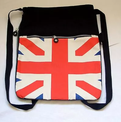 EXTENDABLE ENGLISH FLAG BACKPACK For The Beach Excursion Sports Pool • £10.43