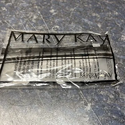 $14.99 • Buy Mary Kay Mini Eye Brush Set In Slide Pouch 3 Brushes Eyeshadow, Eyeliner, Smudge
